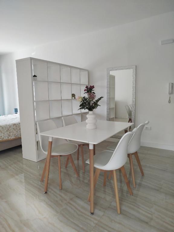SALT Studio Apartment - 4
