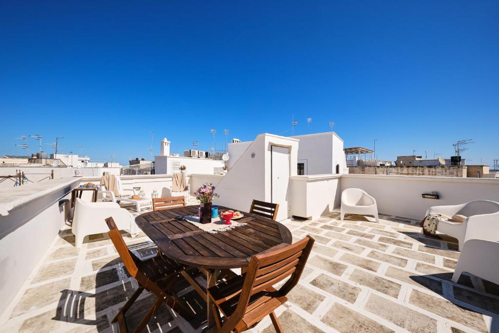HelloAPULIA Panoramic Sea view Terrace - Central Monopoli Old Town - 4