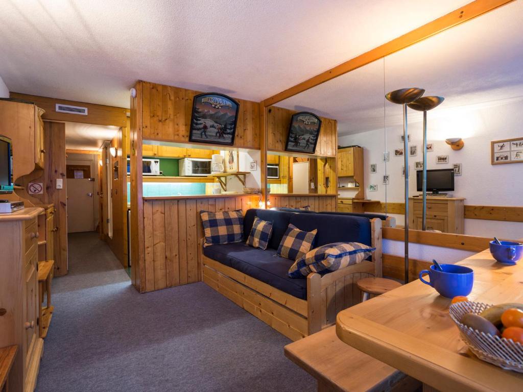 Studio rénové 5 pers, ski aux pieds, balcon, animaux admis - FR-1-346-436 - 1