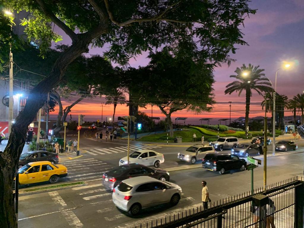 Perfect Location Apt in Miraflores - 5