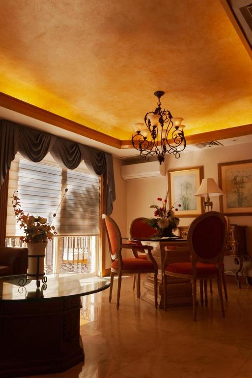 Hotel Hacienda Real