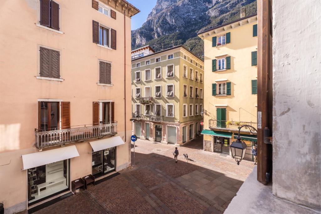 Loft 28 - Authentic Living in Riva Old Town - 3