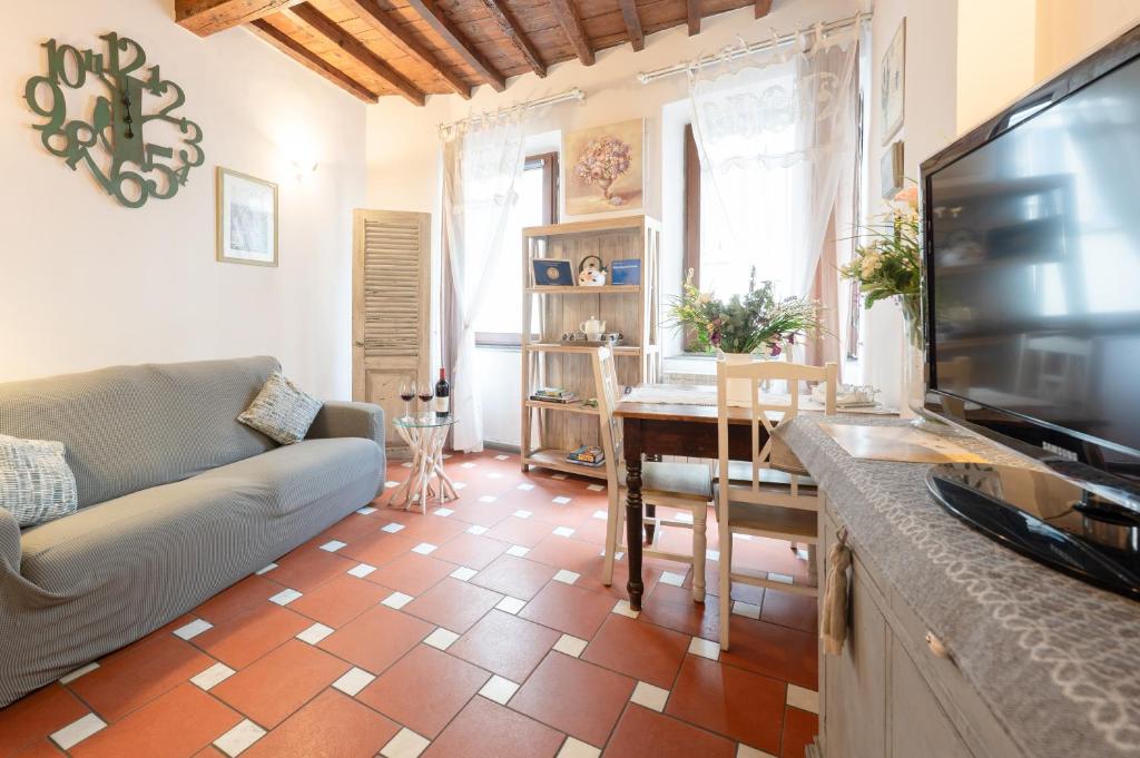 Gina Guest House - 2