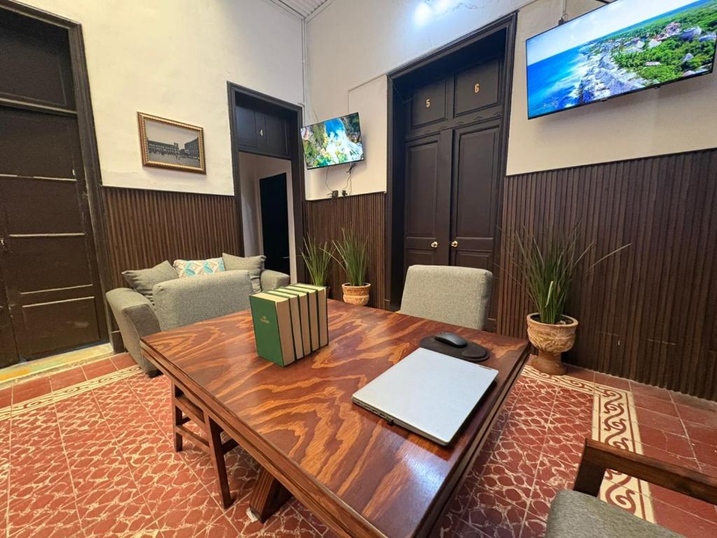 Hotel Zamora Downtown CDMX - 4
