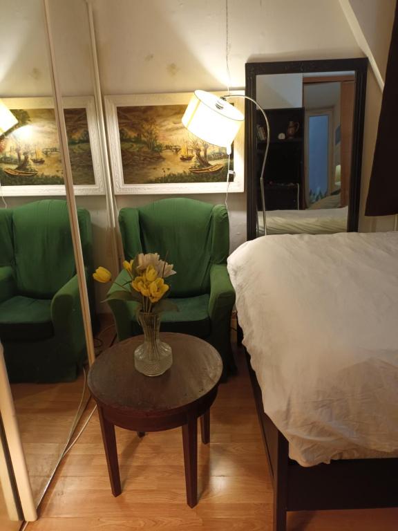 Appartement Meublé proche Gare du Nord et Gare du nord Accès direct métro - 1