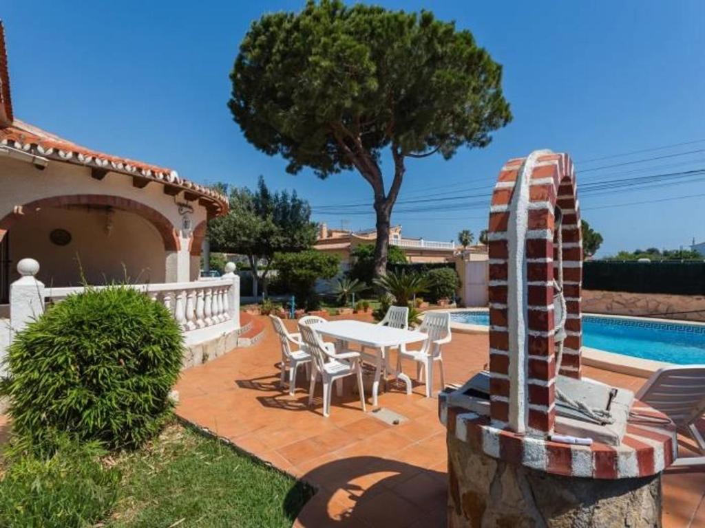 Villa en Oliva - Capacidad desconocida - ES-373-79 - 2