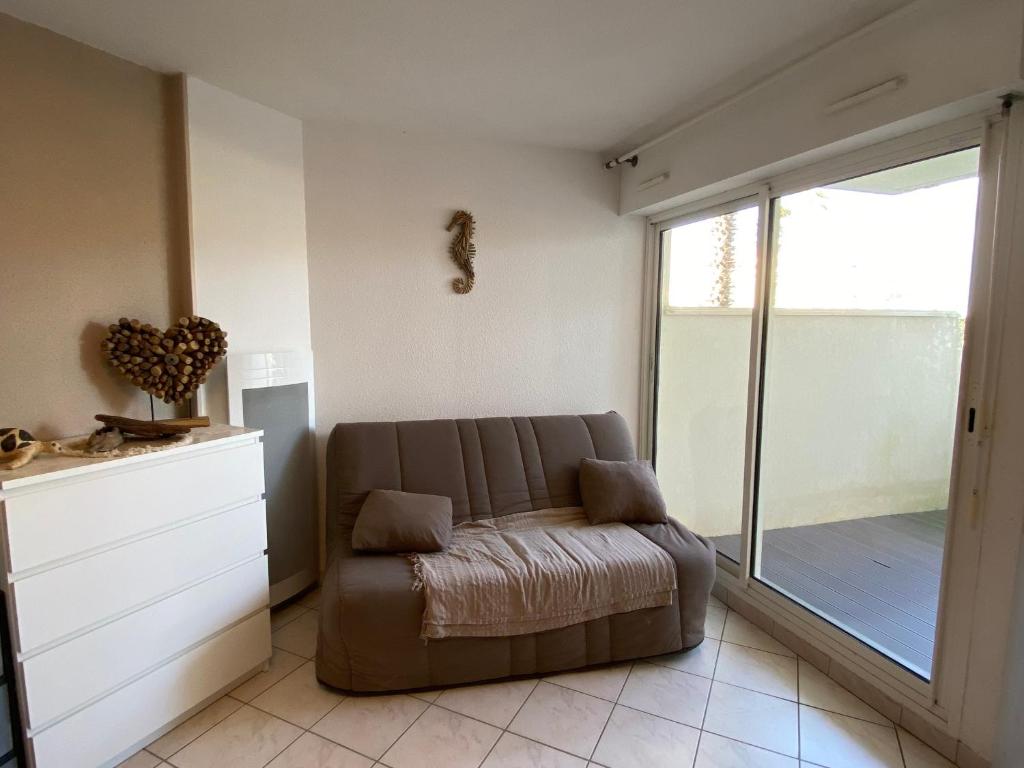 Studio à Saint-Cyprien – Accès plage, piscine, terrasse - FR-1-732-71 - 3