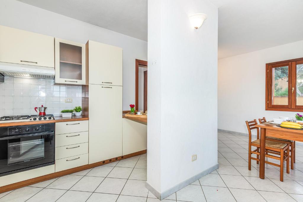 Tavolara Sea View Apartments - 4