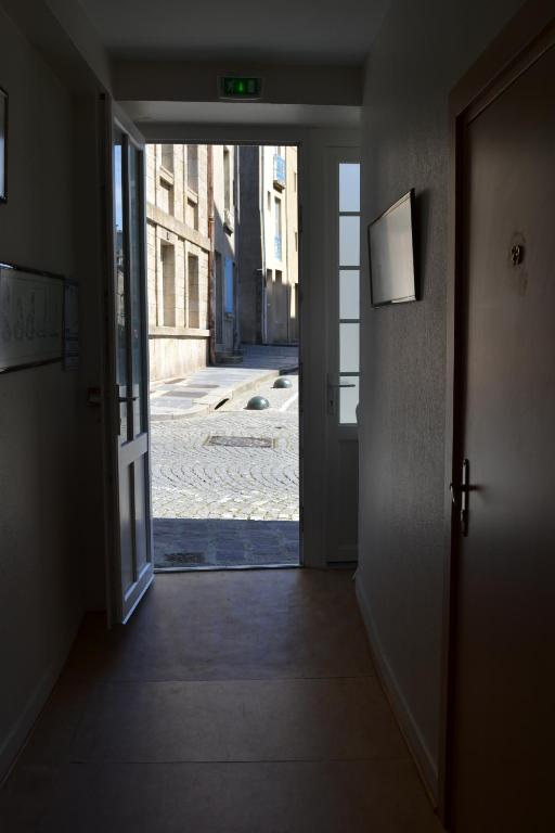 Hôtel La Porte Saint Pierre-Logis Hôtel Intra Muros RÉNOVÉ en 2026 - 5