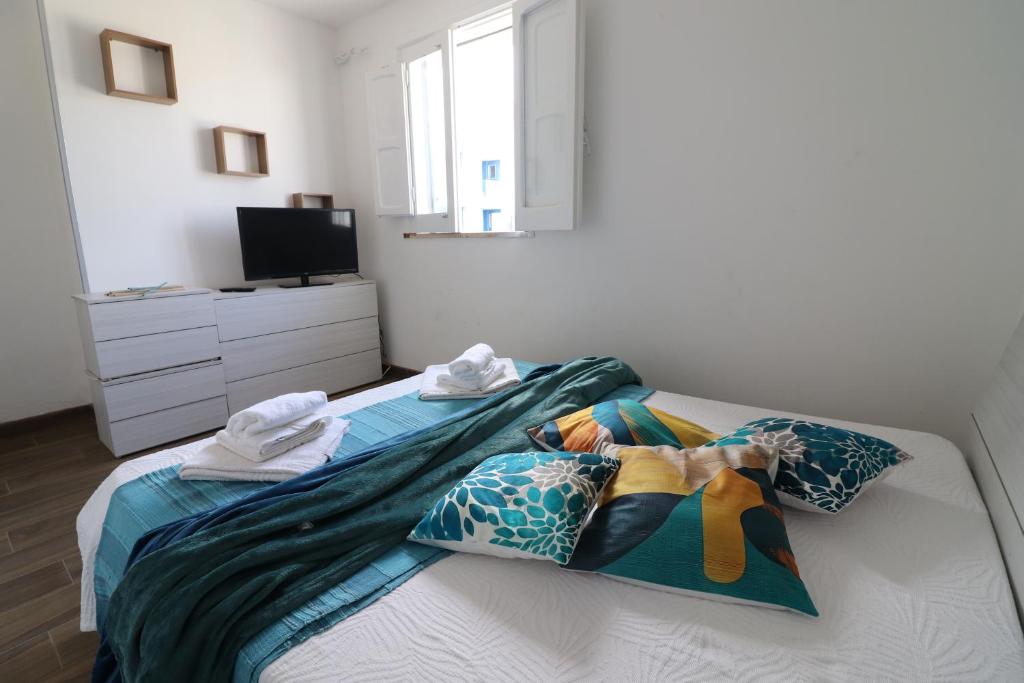 Casa Azzurra Torre dell Orso Stunning Sea View, AC & Free WiFi - 4