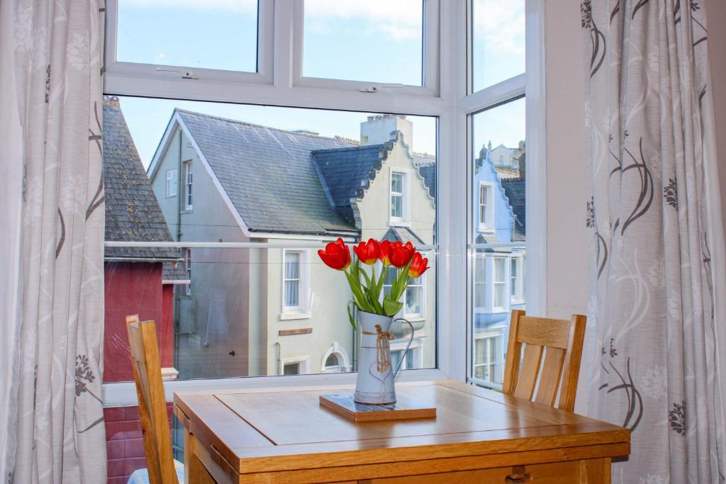 2 The Elms, Devon Road, Salcombe - photo 3