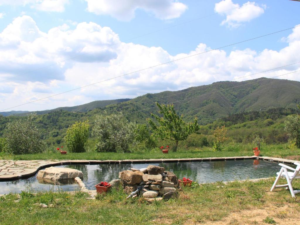 Holiday Home in Canossa with Swimming Pool, Garden and Patio