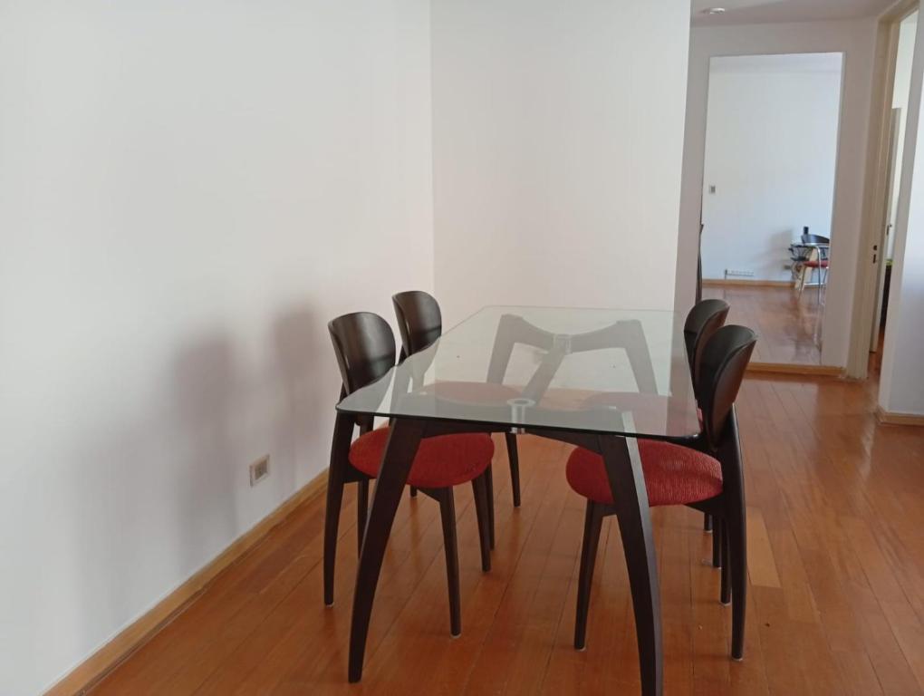 Luminoso Piso Alto con Pileta, Laundry, Sauna y Seguridad - 3
