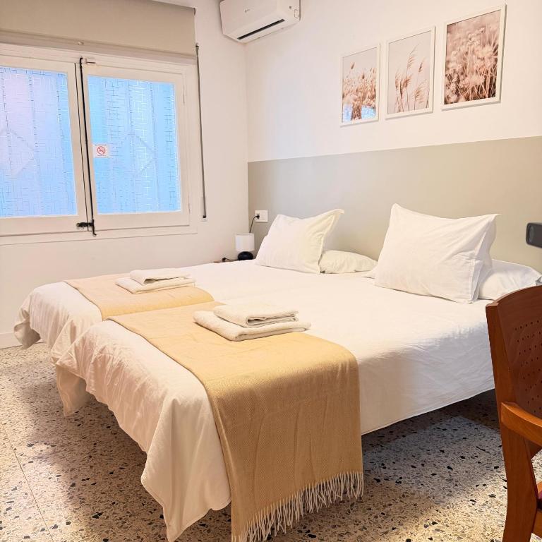 Molí de Mar Hostal - Check-in autónomo 24 h - 5