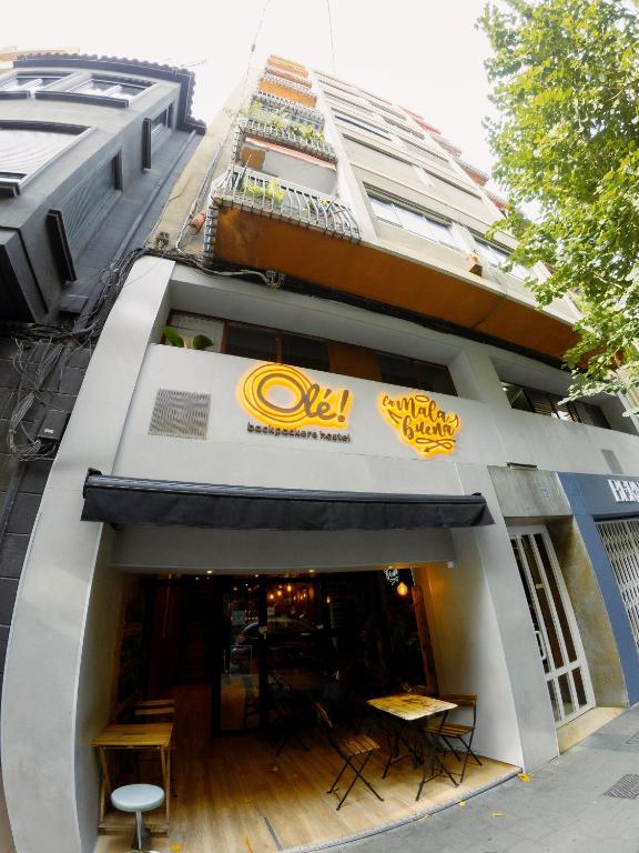 Olé Backpackers Hostel - 2