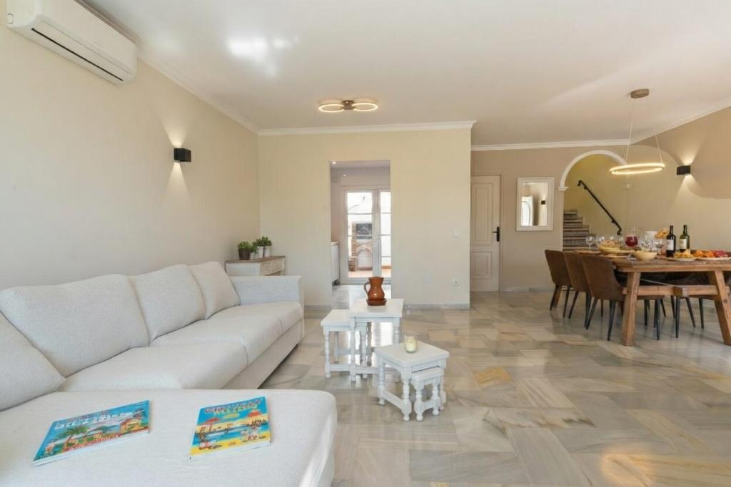 2 Mijas Playa Club in La Cala de Mijas - 4