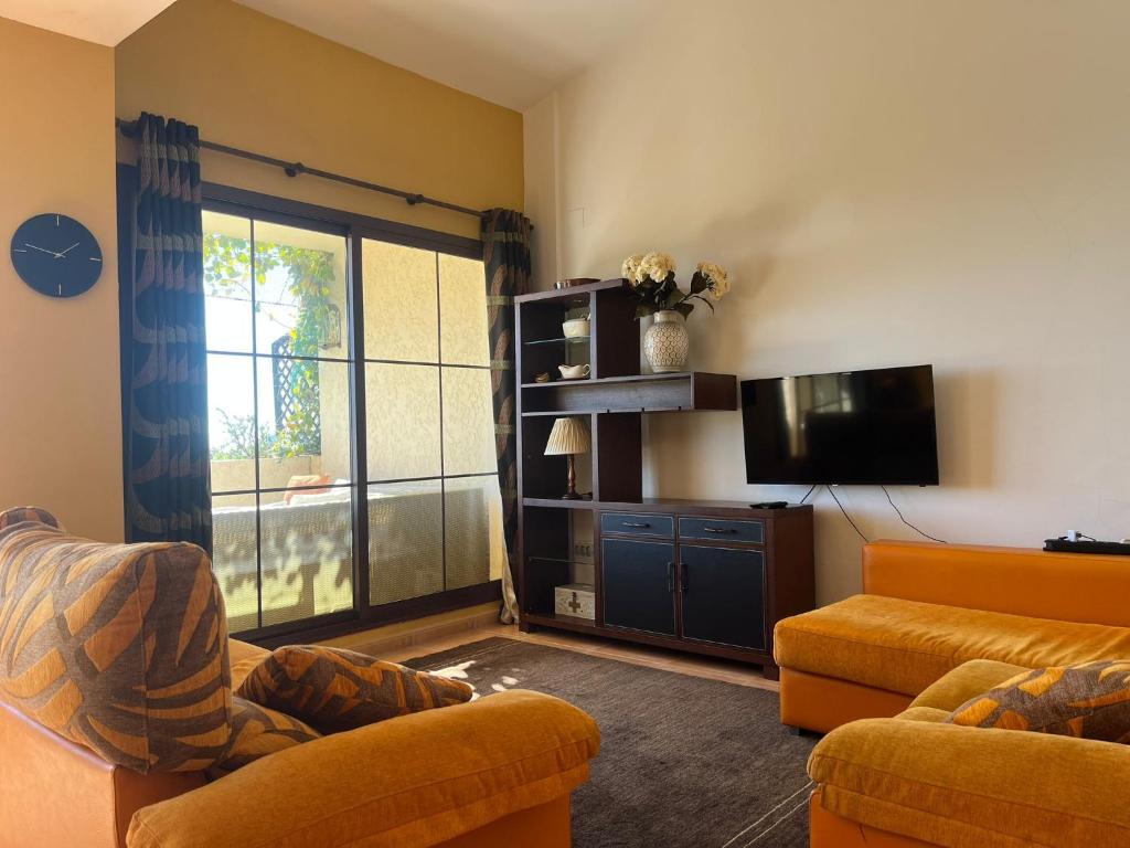 Townhouse Los Olivos M - 2