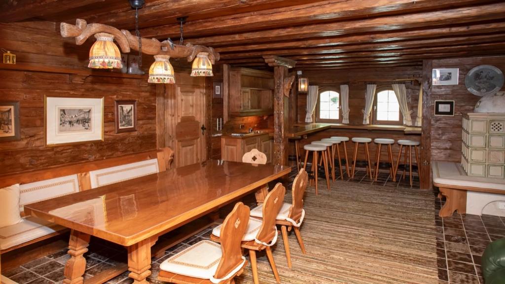 Chalet Felseneck - Ihr privates Ferienhaus in den bayerischen Alpen - 1