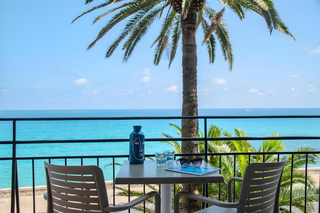 Best Western Premier Hotel Prince de Galles - 5