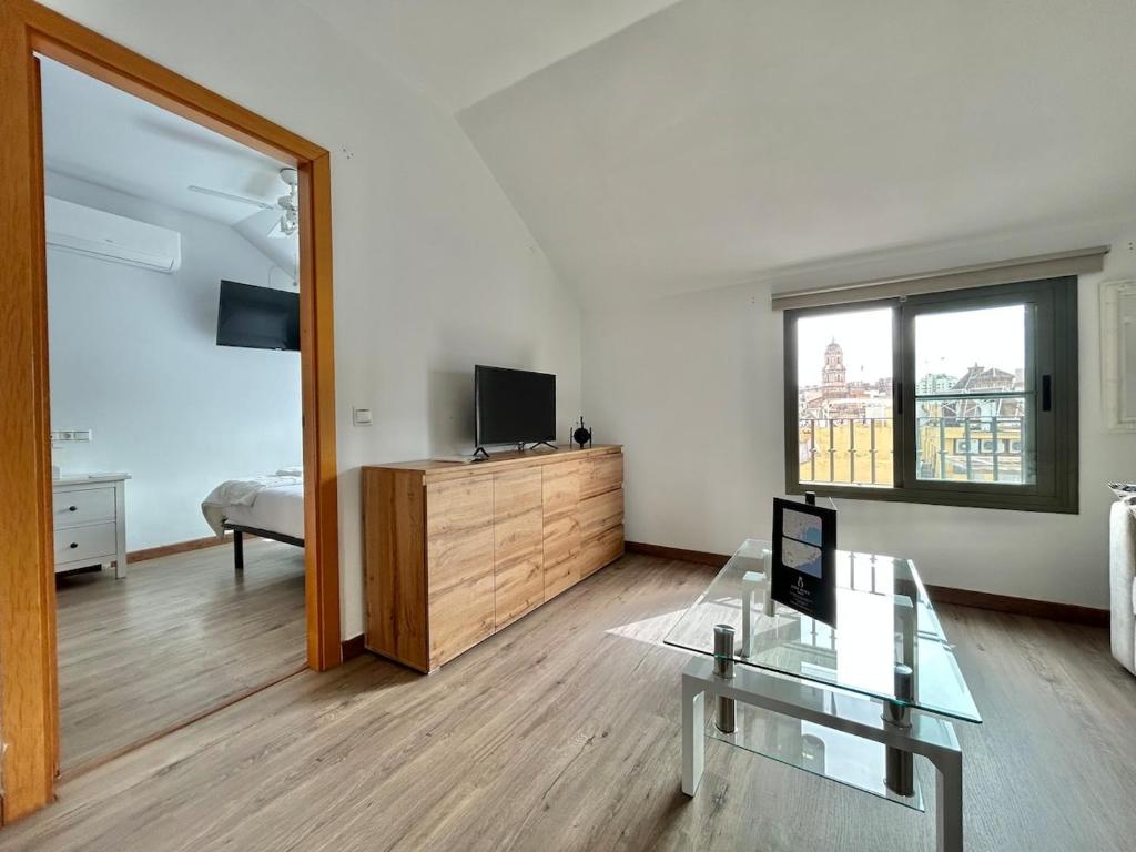 Puerta de Antequera Penthouse by Pineapple Homes - 2
