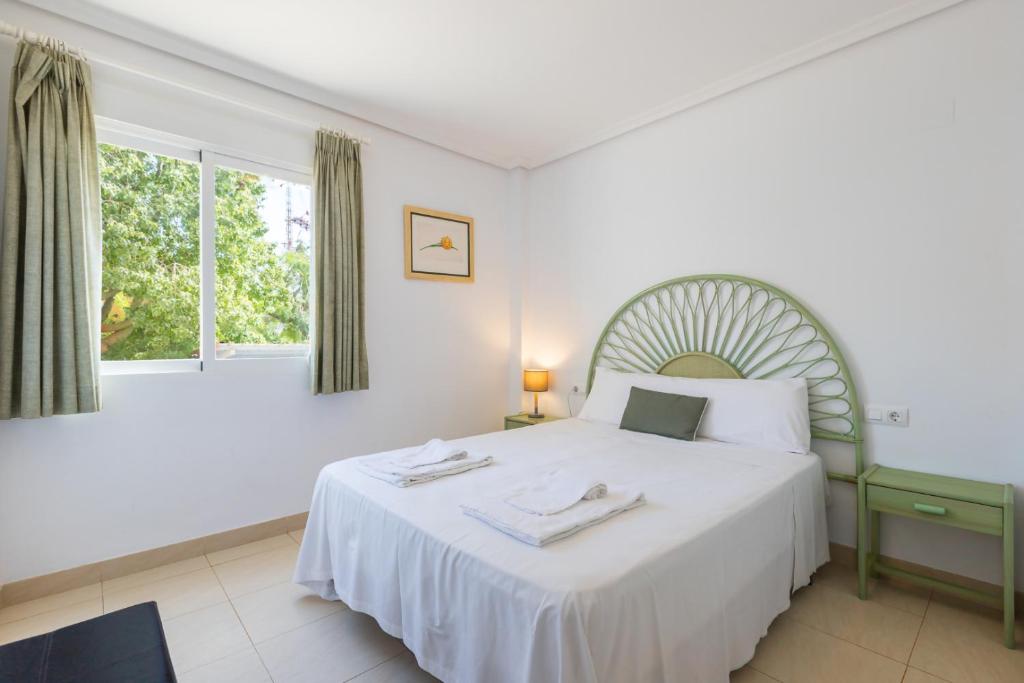 Coastal Living fully equipped 200m from the Beach - 3