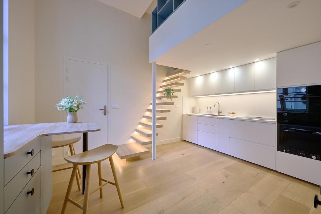 Charming brand new studio with Mezzanine - Odeon - 4