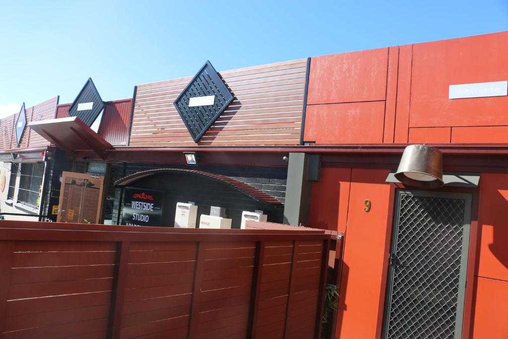 Armidale Westside Studio Apartments photo