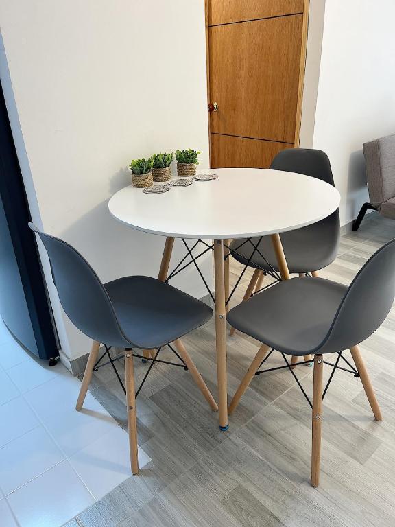 Apartamento NUEVO a 12 minutos del Aeropuerto - 1