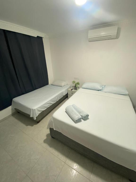Habitación Cerca al Aeropuerto #6 - 2