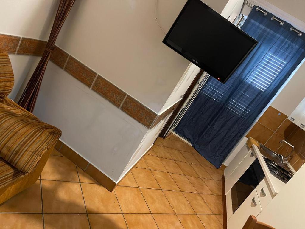 Mazzini House - 4