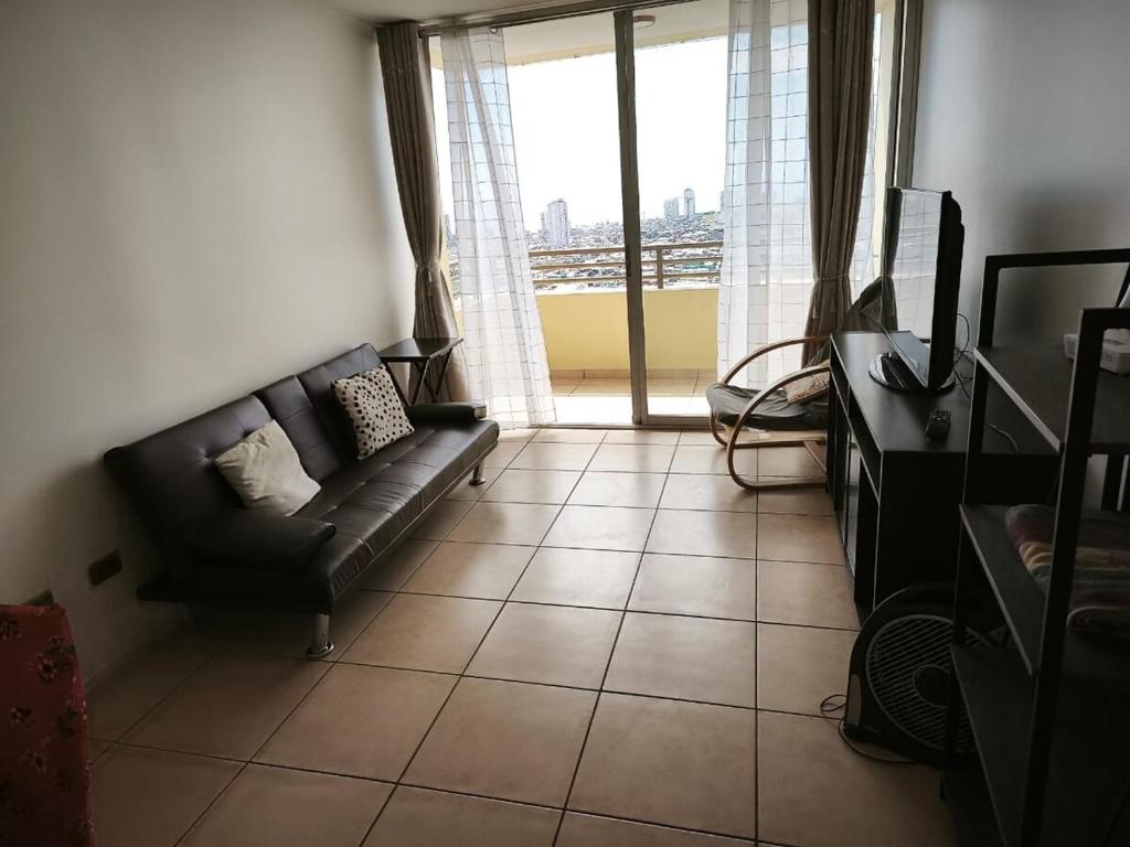 Equipped apartment near Zofri and Cavancha - 5