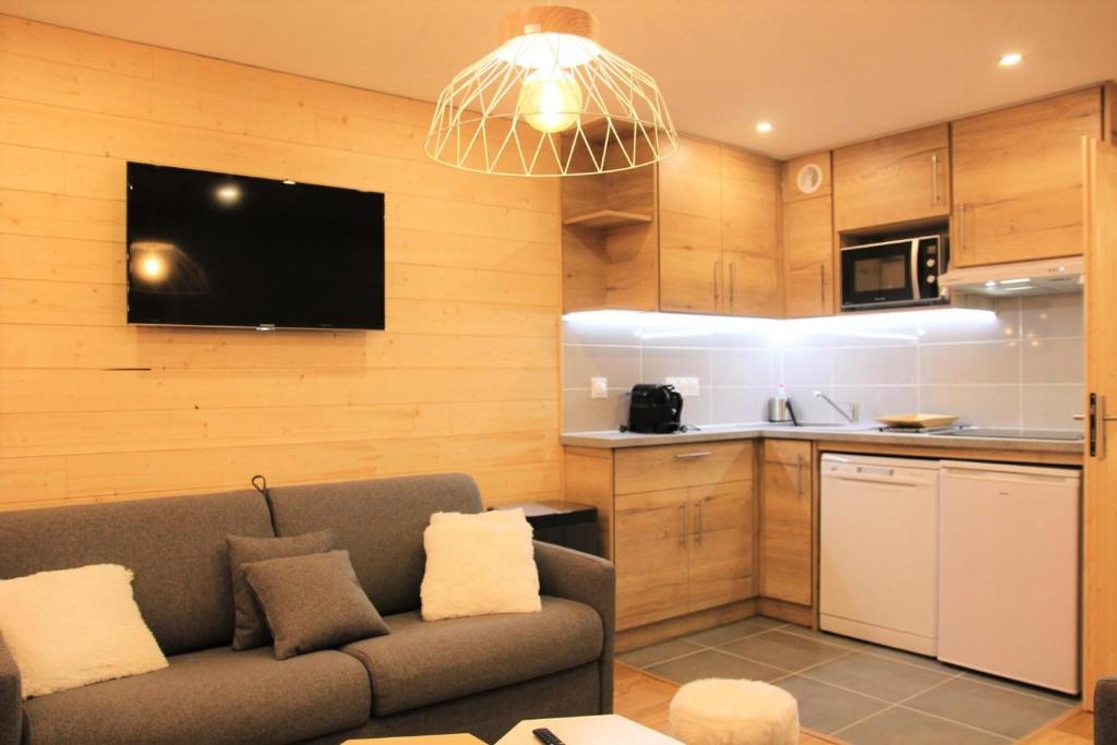 Résidence Schuss - Val Thorens location: Appartement rénové avec chambre et cabine, proche des pistes MAE-9028 - 3