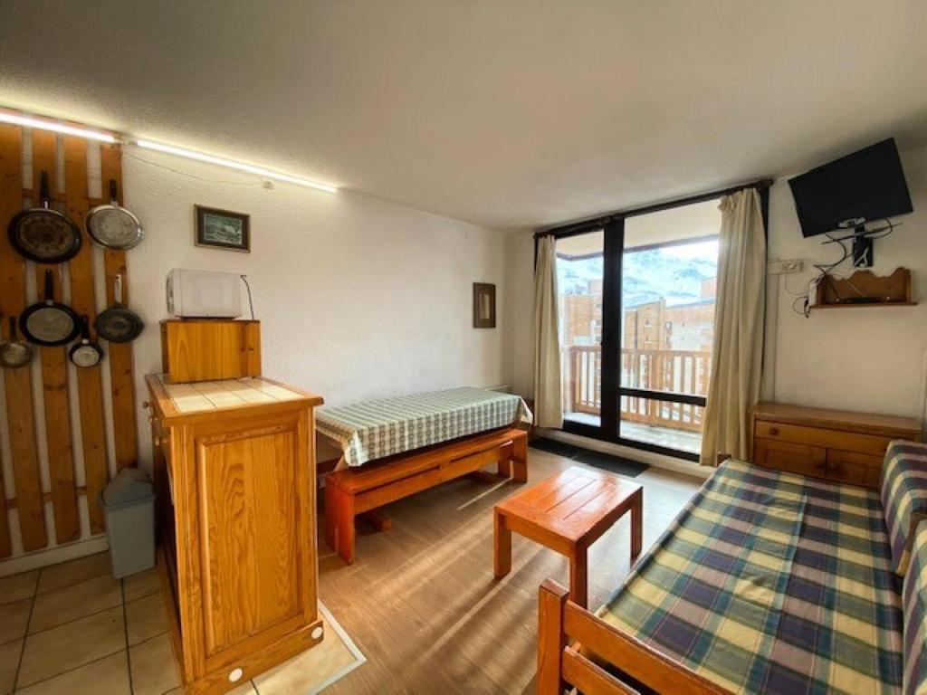 Résidence Roche Blanche - VAL THORENS location: Studio cabine pour 5 personnes dans le centre MAE-9034 - 2