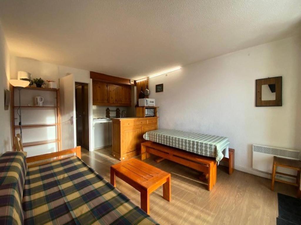 Résidence Roche Blanche - VAL THORENS location: Studio cabine pour 5 personnes dans le centre MAE-9034 - 4