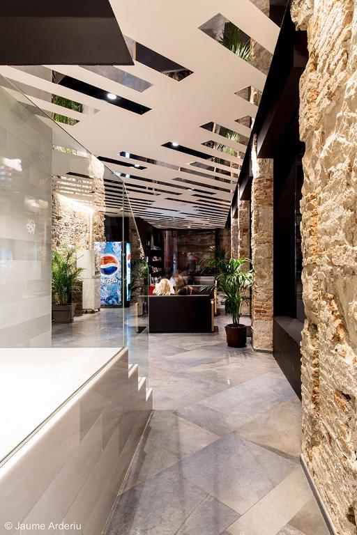 Attrezzature e servizi