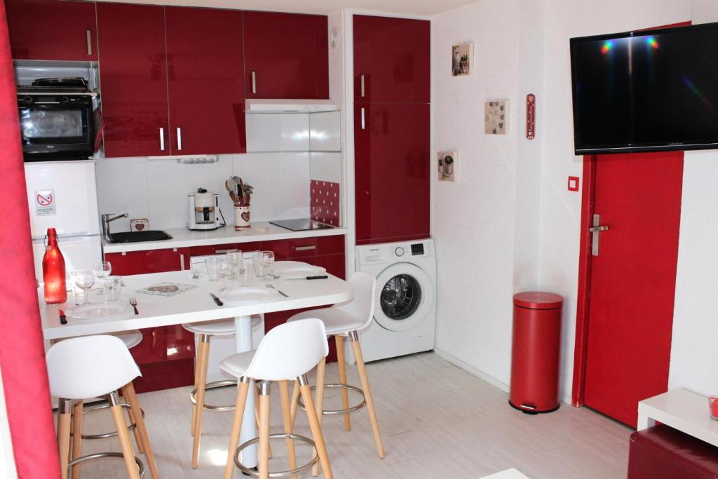 Résidence La Croix Du Sud - Studio cabine 4 personnes 2 exposé est MAE-9044 - 4