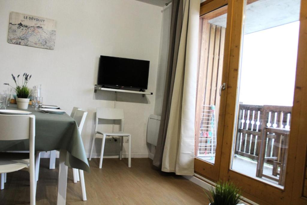 Résidence Les Chaumettes - 2 Pièces pour 6 Personnes MAE-8964 - 5