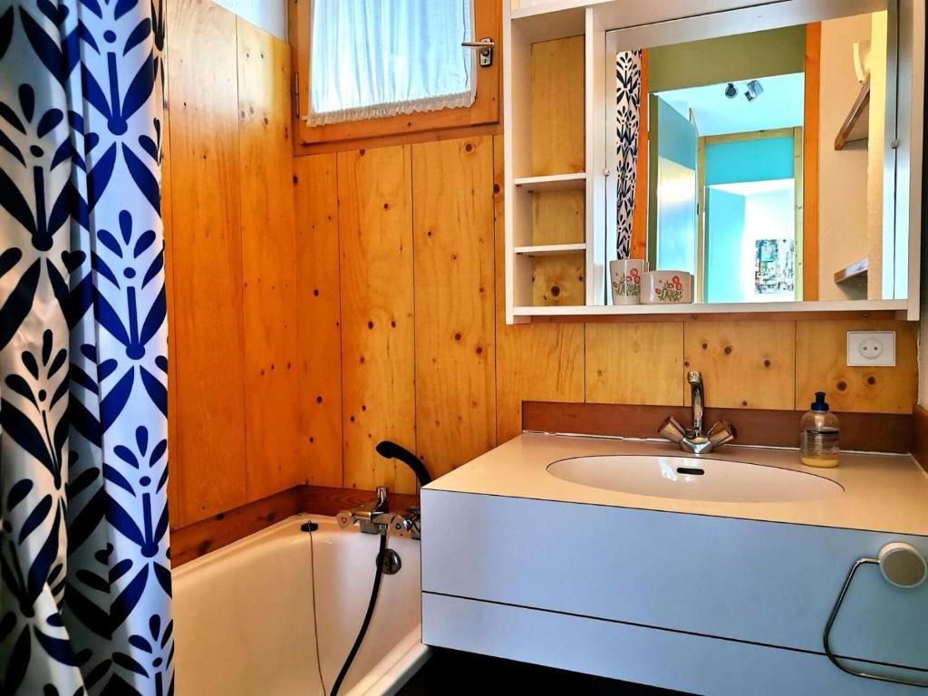 Résidence Camarine - La Camarine 20 - Joli 2 pièces, disposant d'une très belle vue vallée MAE-9964 - 4
