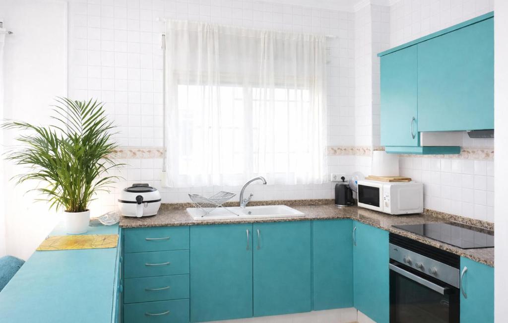 2 Bedroom Cozy Apartment In Oliva - 5