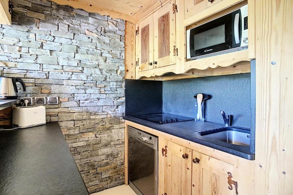 Résidence Caron - Appartement duplex rénové · Départ ski aux pieds · Balcon MAE-0694 - 4