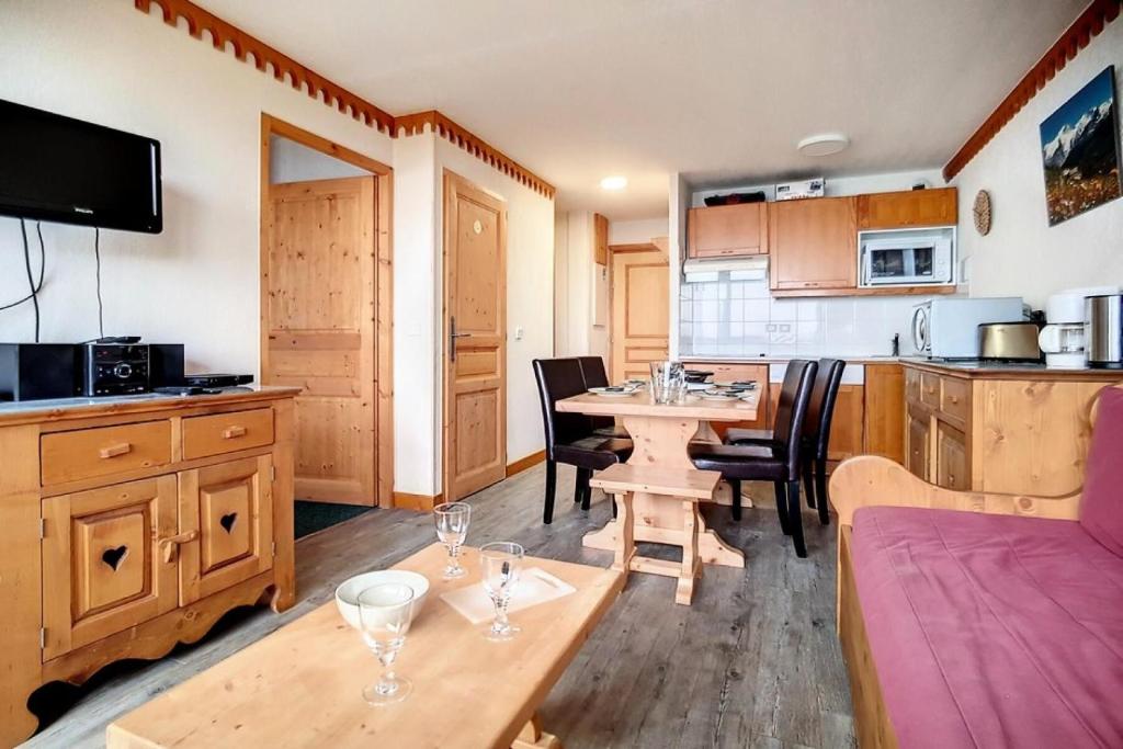 Résidence Cote D'or - Appartement spacieux · Départ et retour skis aux pieds ·Balcon MAE-0514 - 3