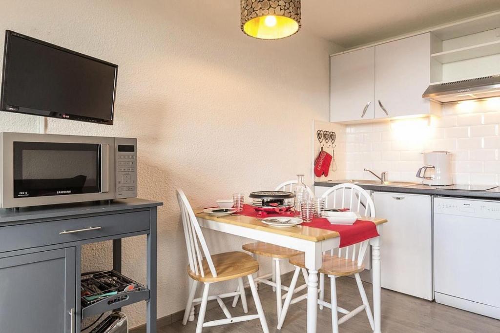 Résidence Boedette A - Appartement rénové · Départ et retour skis aux pieds · Balcon vue montagnes MAE-1114 - 5