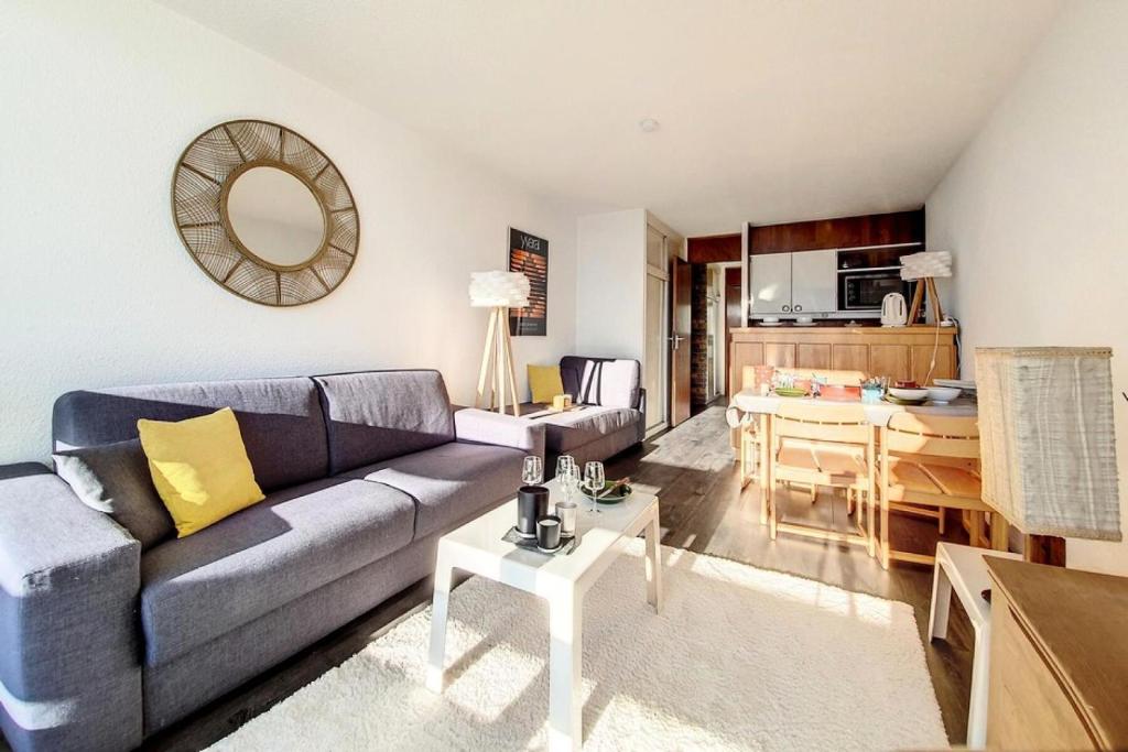 Résidence Tougnette - Appartement spacieux · Départ et retour ski aux pieds · Balcon MAE-3444 - 2