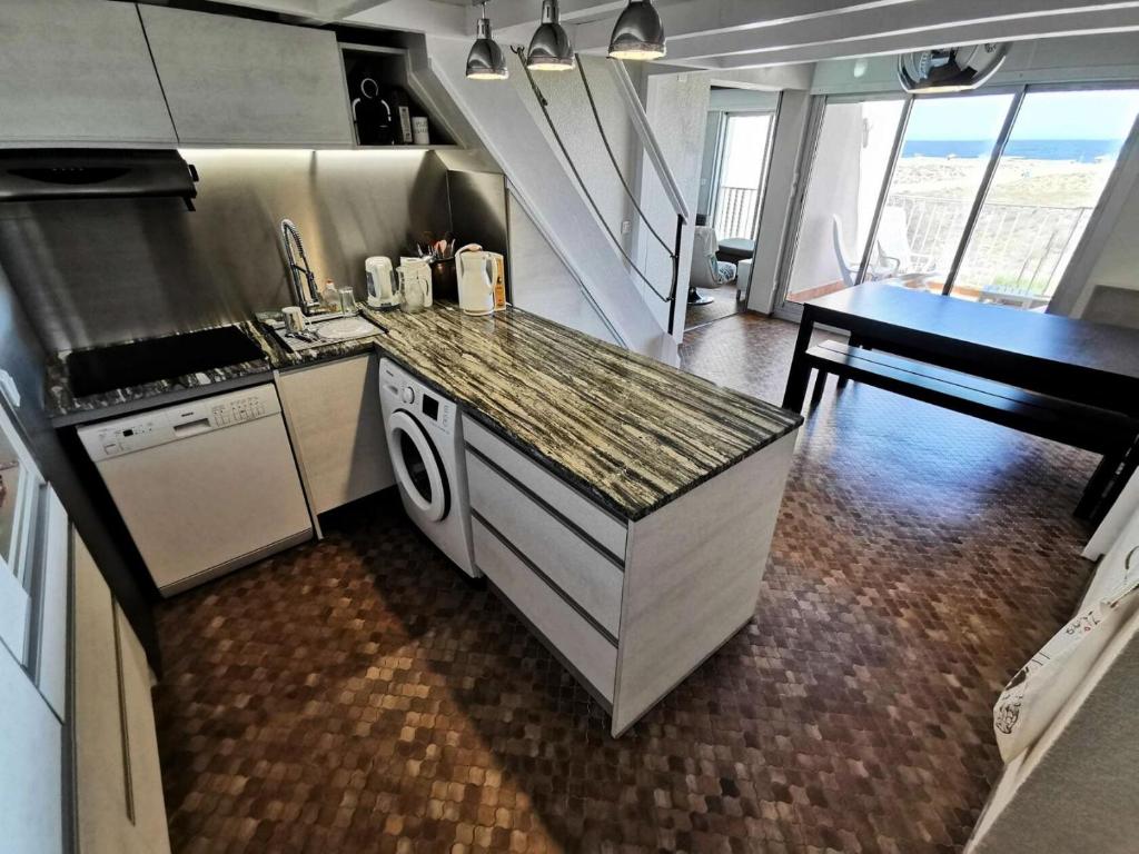 Résidence Les Aigues Marines - Appartement T3 mezzanine à Port Leucate - Réf: 1AM_125 MAE-1254 - 4