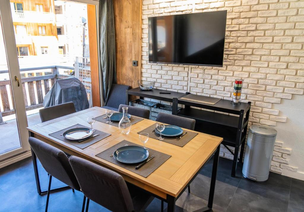 Résidence Le Parc Des Airelles - Appartement au pied des pistes aux Orres MAE-6744 - 1