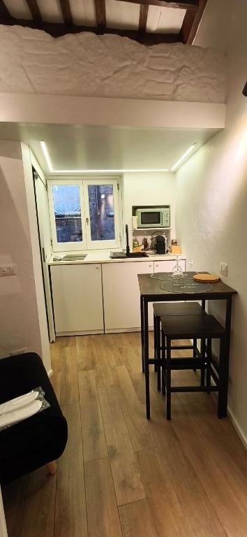 Navona Escape Cozy Central Loft - 3