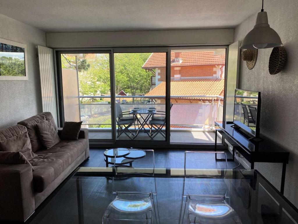 Résidence Joigny - T2 avec Vue Latérale sur la Mer MAE-9811 - 4
