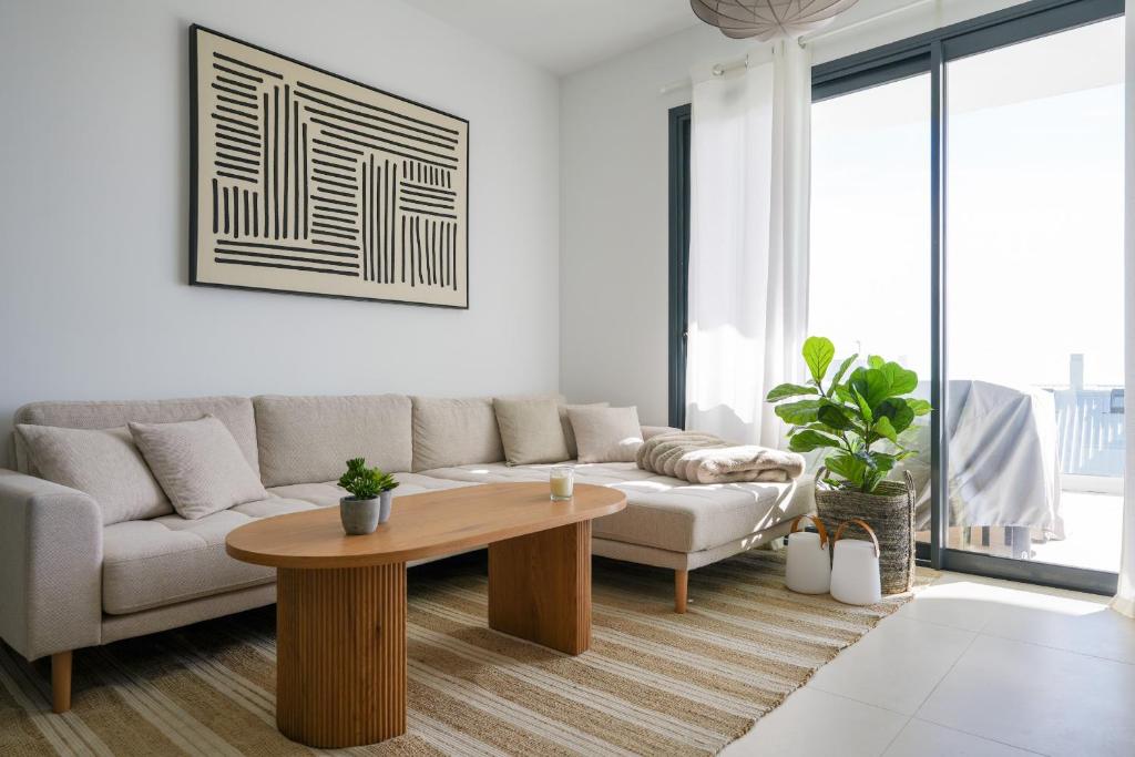 Las Lomas del Higueron - Brand New Apartment - 3