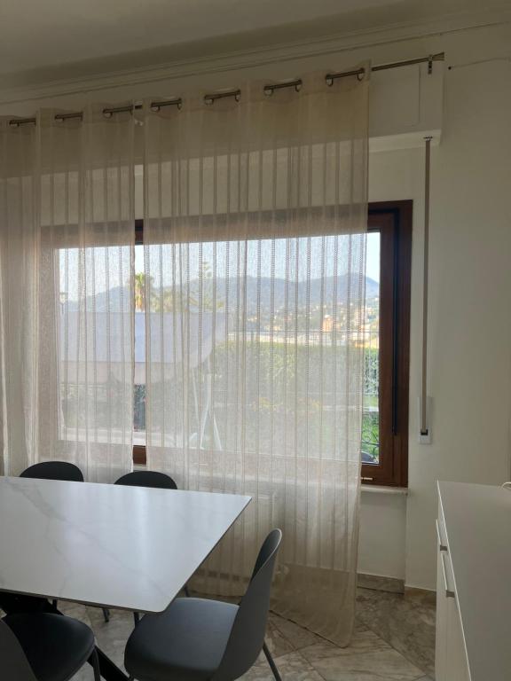 WELCOME RIVIERA - Ruentes 87, splendido appartamento vista mare con giardino interamente ristrutturato nel 2025 - 2