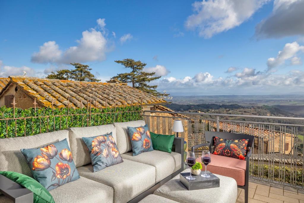Tuscan Hilltop Terrace-Poliziano 7 - 3
